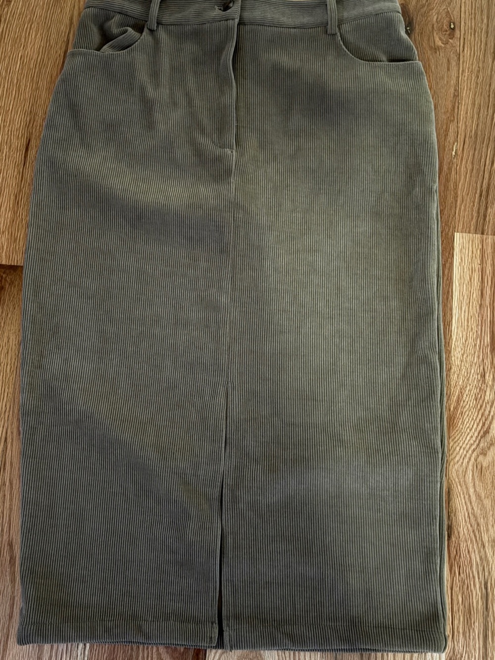 Very comfortable Stretchy skirts Olive Green Corduroy Pencil Pants - Picture 2 of 6